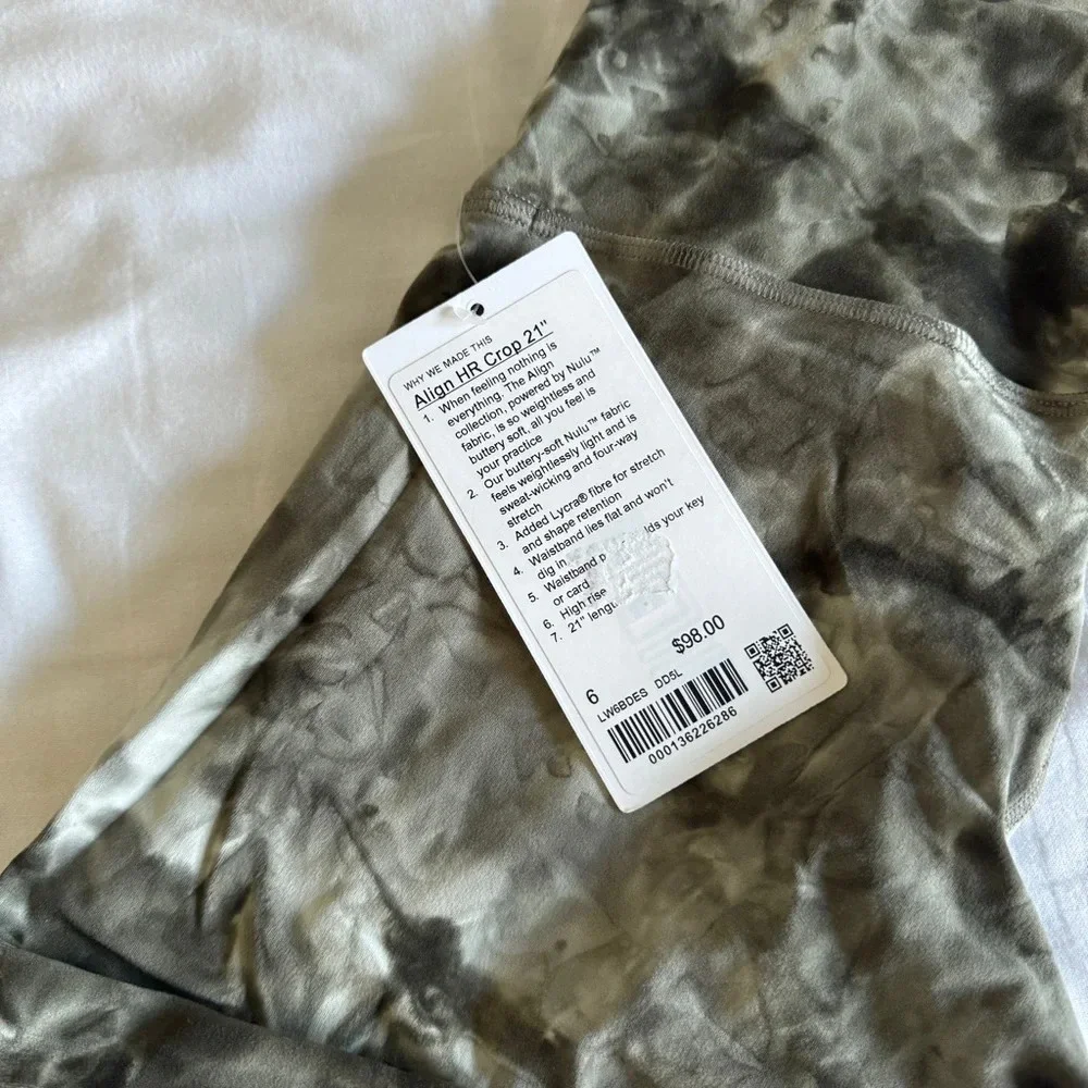 🆕 Lululemon Align Crop 21” Diamond Dye Light Sage Army Green Dark Olive